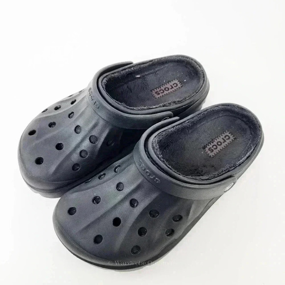 CROCS Other - Crocs Dasher Classic Fur Lined Slingback Clog Sandals - 11